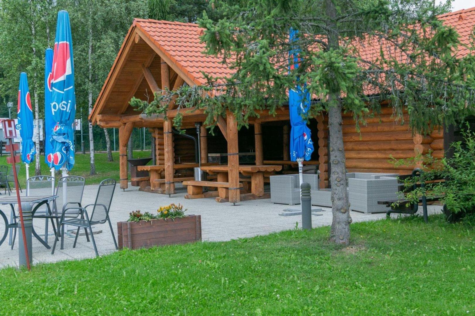 טטרנסקה לומניקה Kontakt Wellness Hotel מראה חיצוני תמונה