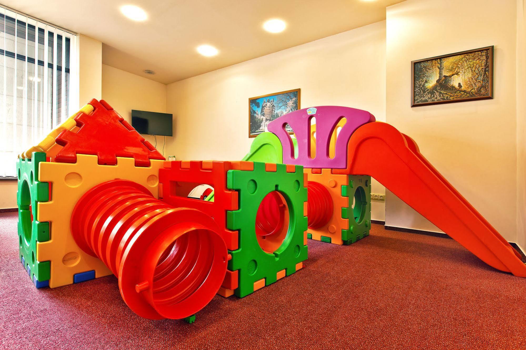 טטרנסקה לומניקה Kontakt Wellness Hotel מראה חיצוני תמונה